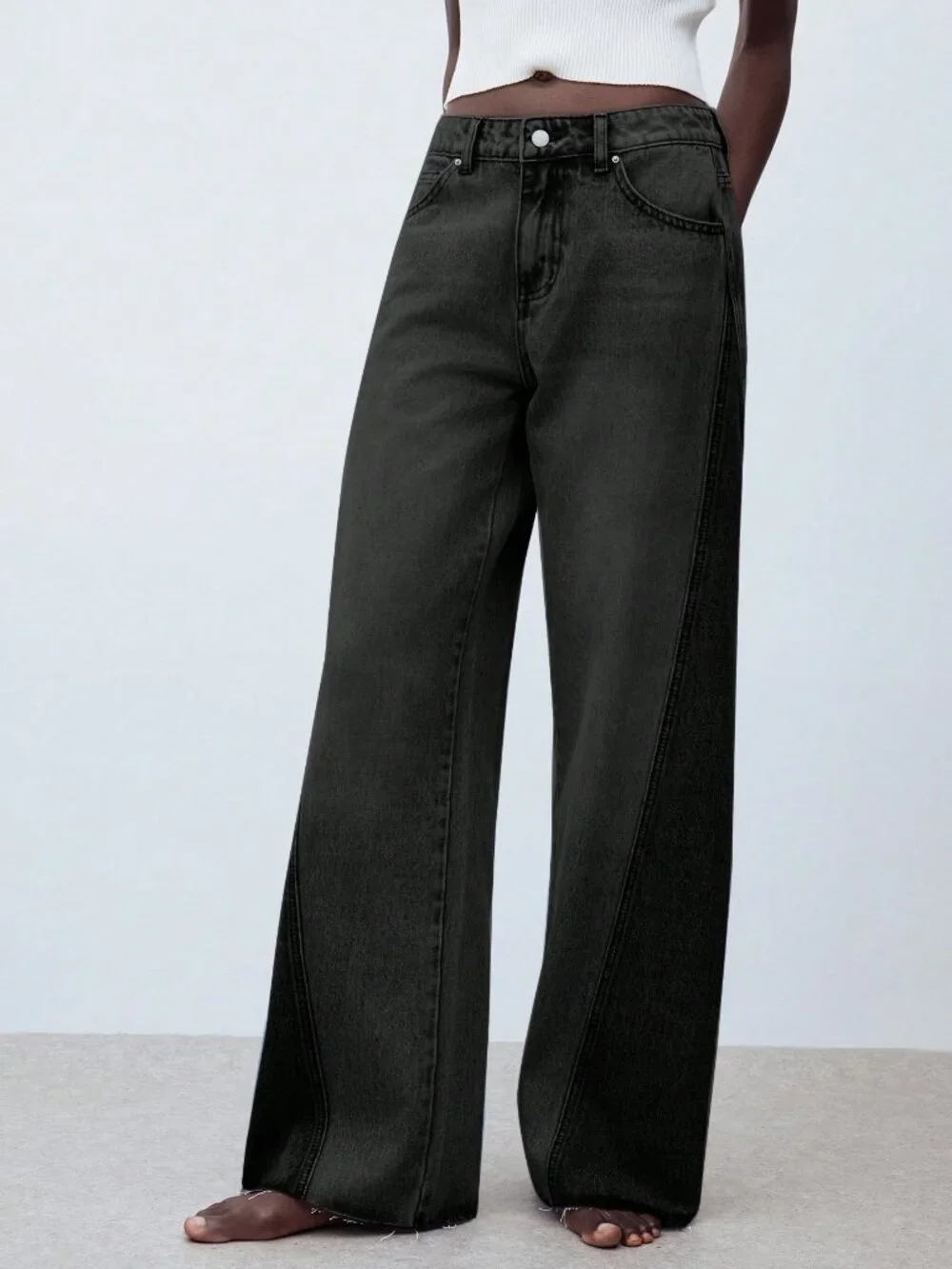 Black Casual Women's Loose Fit Pocket Flare Leg Jeans